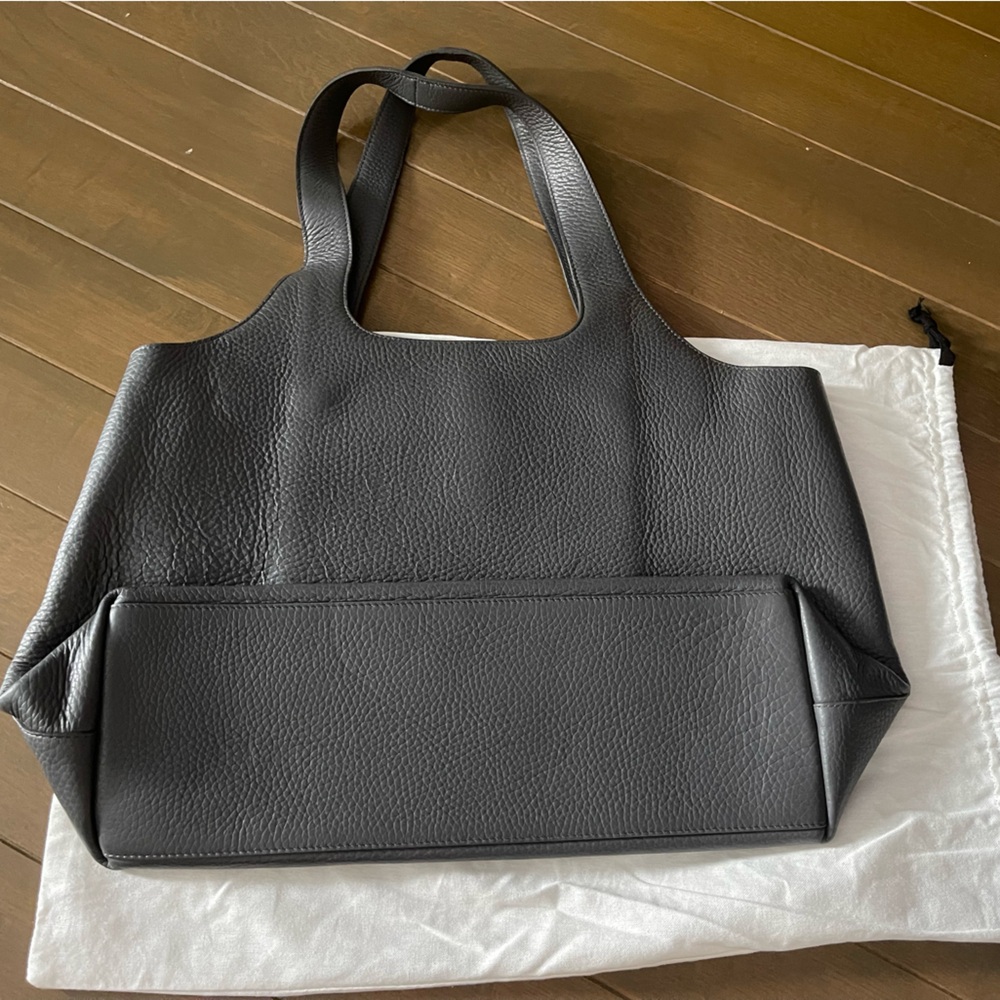 Cuyana 16” Leather System Tote and Laptop Sleeve in Charcoal NWOT